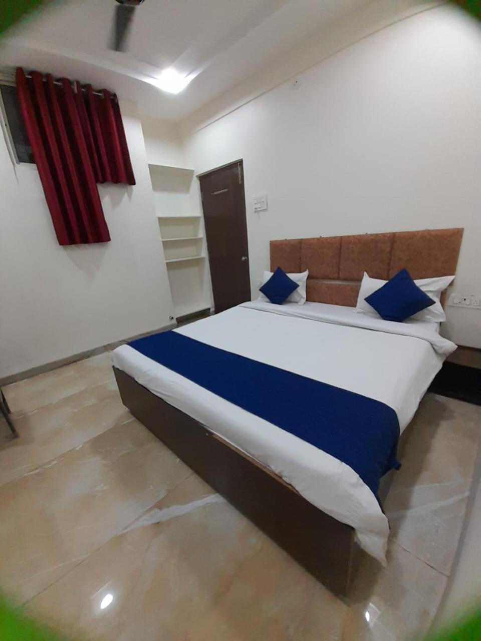 Hotel Abhinandan Indore Ngoại thất bức ảnh