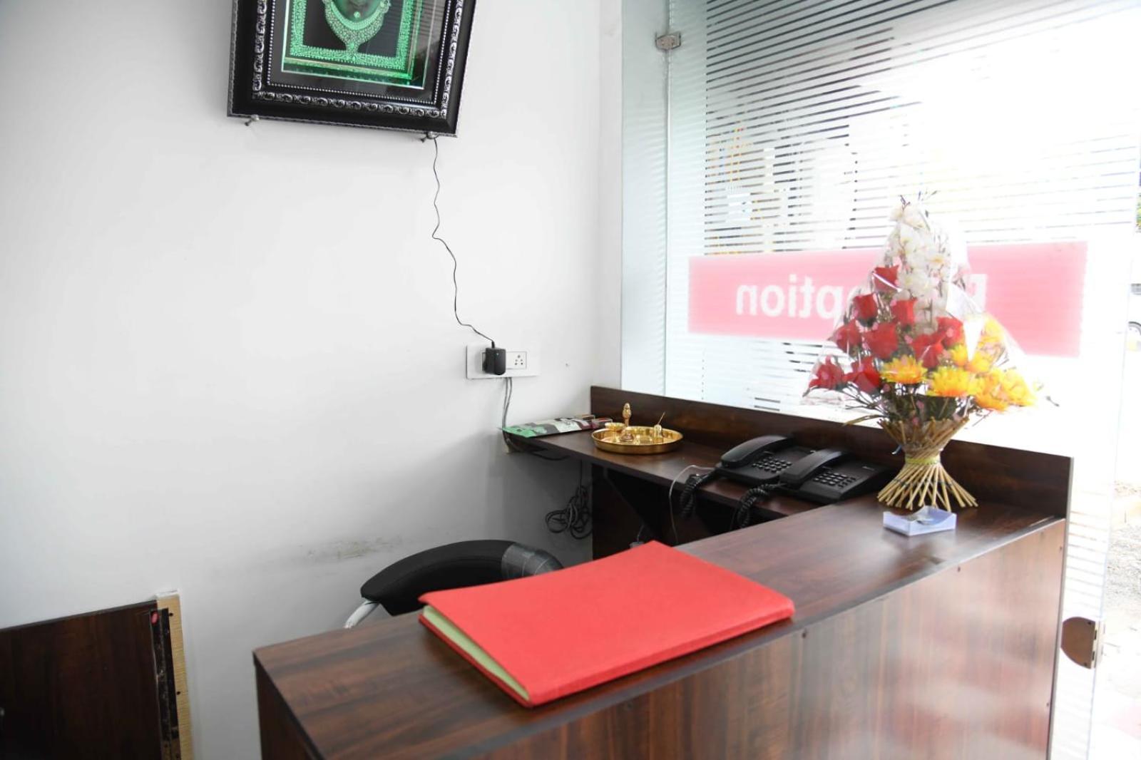 Hotel Abhinandan Indore Ngoại thất bức ảnh